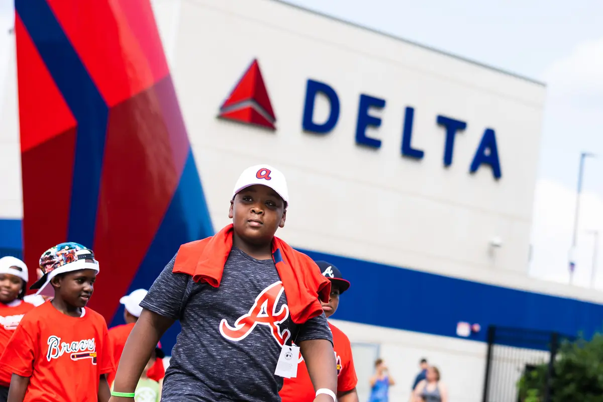 Children going to Atlanta Braves game