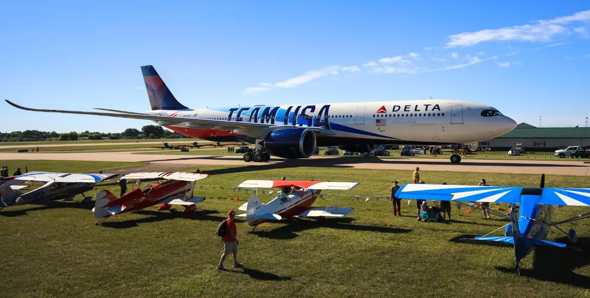 Team USA 2022 aircraft