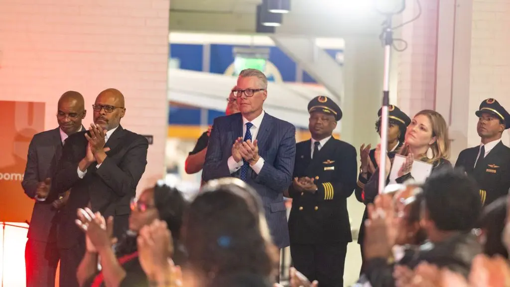 Delta CEO Ed Bastian stands alongside OneTen CEO Maurice Jones at the Delta Flight Musuem, introducing Delta’s formal commitment to OneTen as the Atlanta City Lead.  