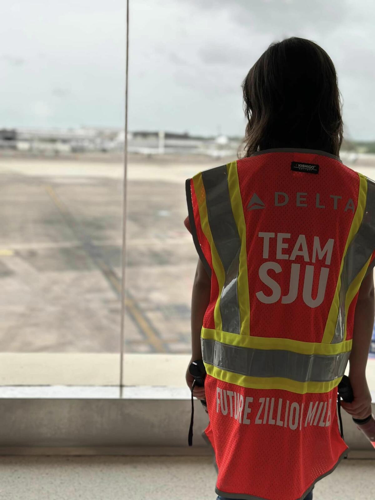 Customers passing through San Juan airport may notice some young Delta helpers as they wait to board their next flight as part of a special initiative to inspire excitement about aviation.