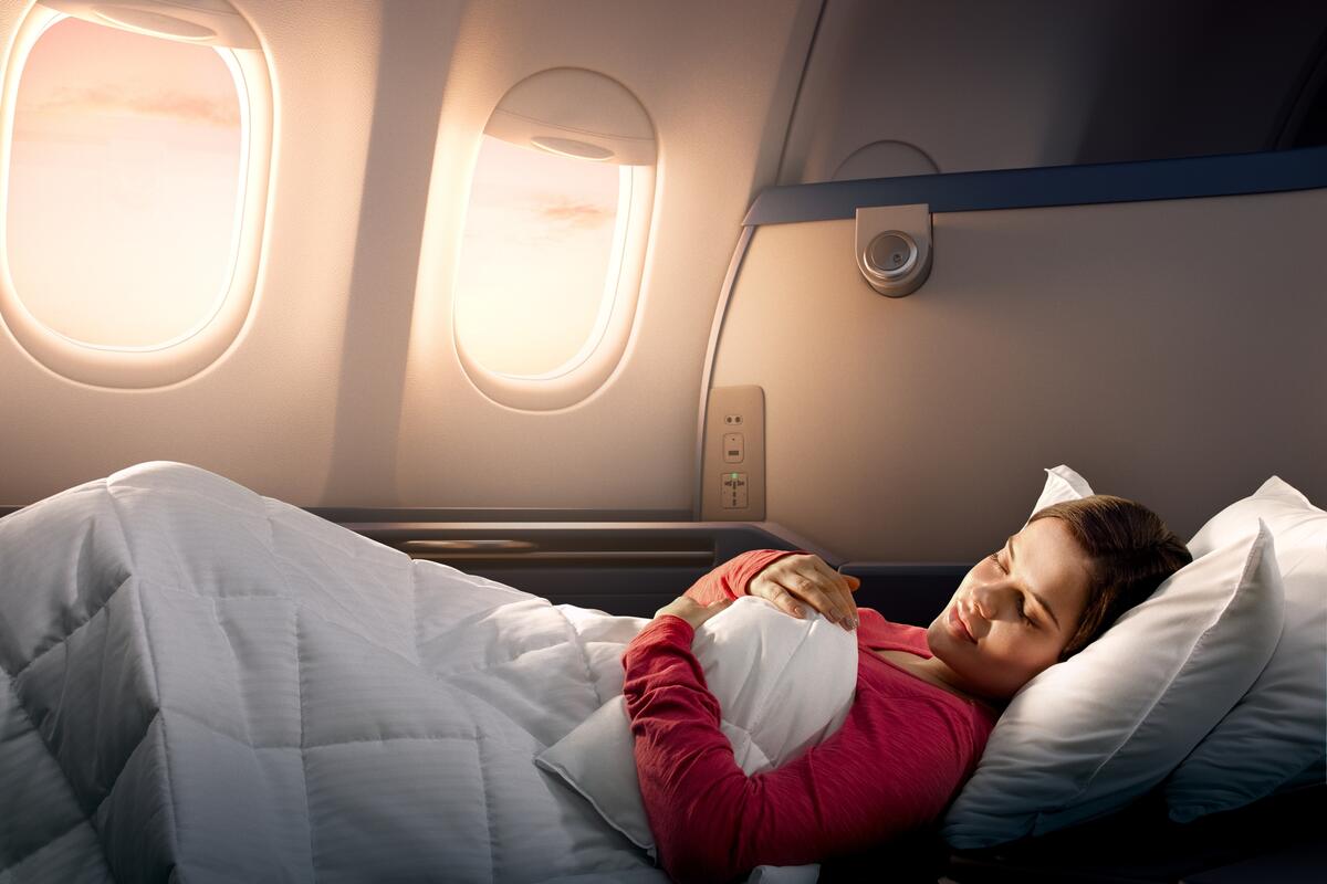 Delta One service aboard the DELTA_A330 