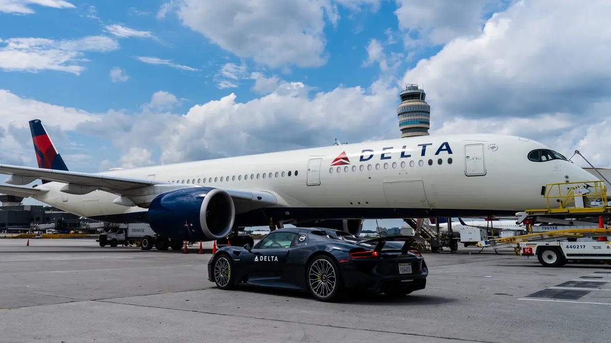 Porsche loaned a pre-production prototype of the 918 Spyder from their corporate collection to Delta’s Elite Services team for a two-week period, after which the supercar returned to the automaker’s collection. 