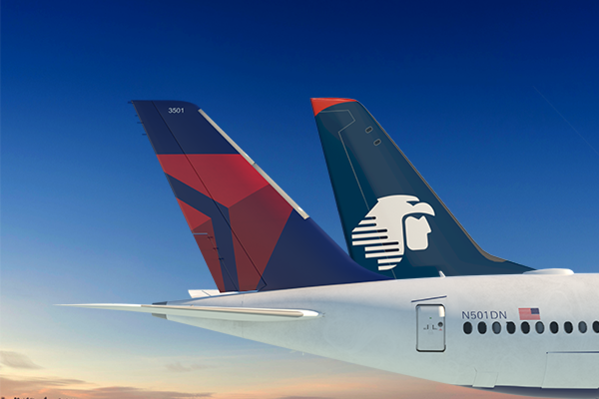 Delta and Aeromexico Tails