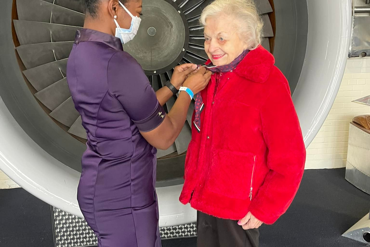 Heartis Senior Living Center resident receives her Delta wings