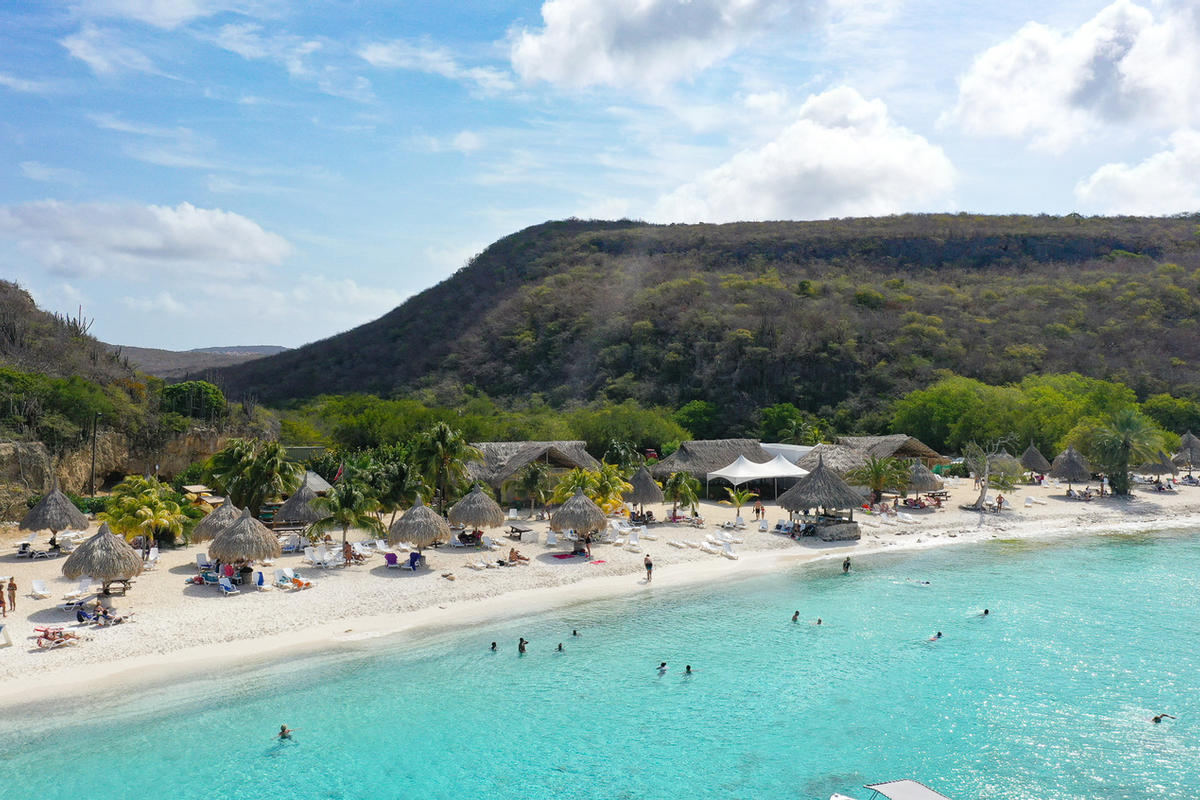 Discover colorful Curaçao from an insider’s perspective