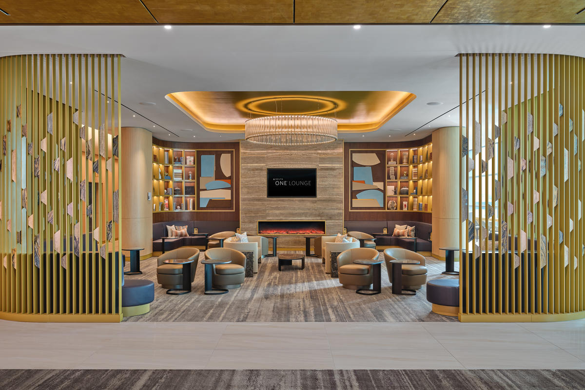 Delta’s recently announced onboard partnership with Missoni is also reflected in The Delta Lounge-JFK, with design touches like accent pillows, vases and coffee table books bearing the signature zigzag design of the Italian fashion house.