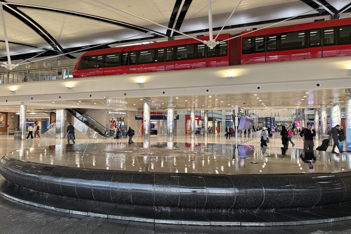 Inside a connection at Detroit Metropolitan Airport