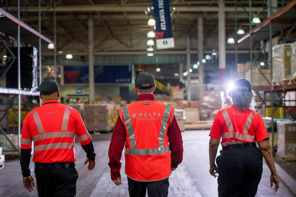 How Delta Cargo helps Valentine’s Day bloom around the world