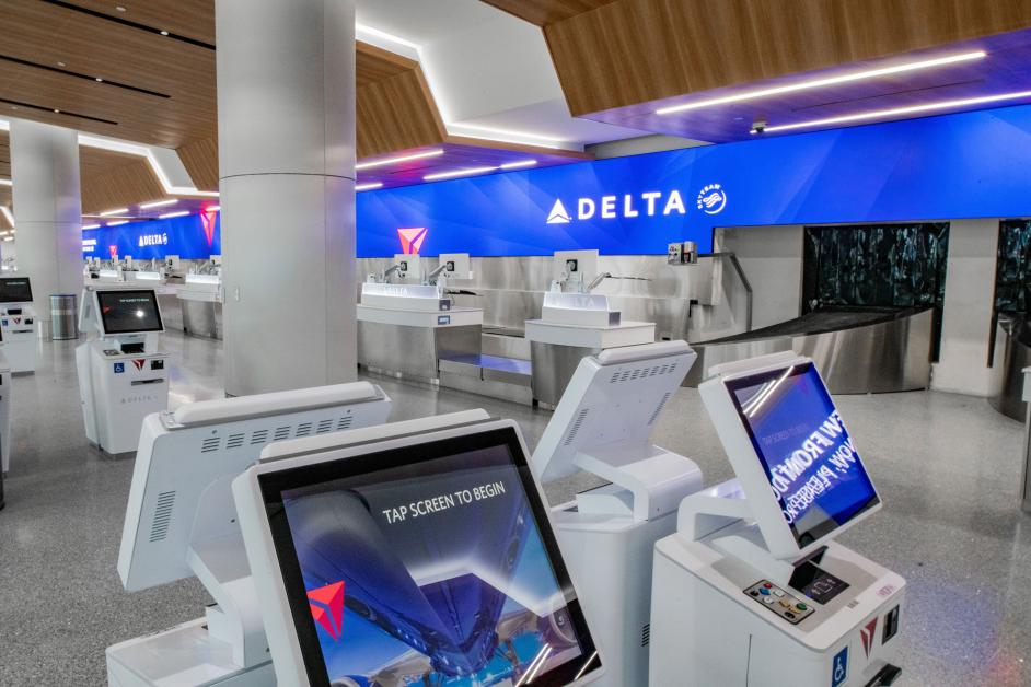 Delta, Los Angeles World Airports unveil first major phase of Delta Sky Way at LAX